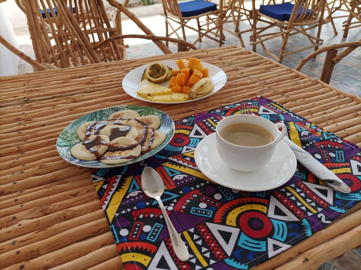 Hotel Zanzicrown Nungwi Esterno foto